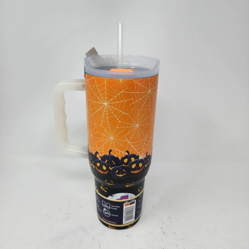 Buc-ees YOU PUT A SPELL ON ME 2025 Halloween GLOW IN DARK 40oz Yukon Tumbler NWT